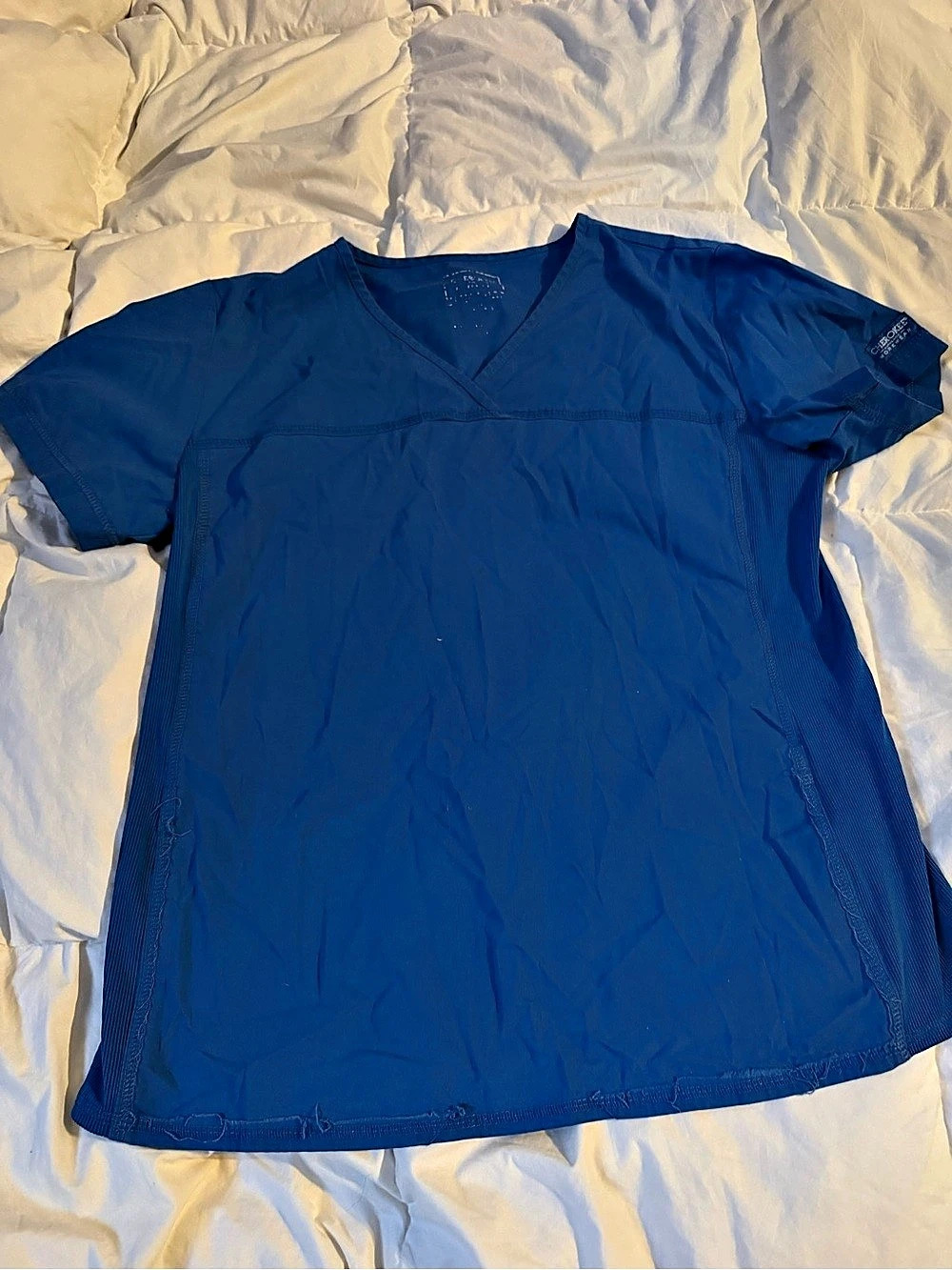Cherokee Short Sleeve V-Neck Top in Blue